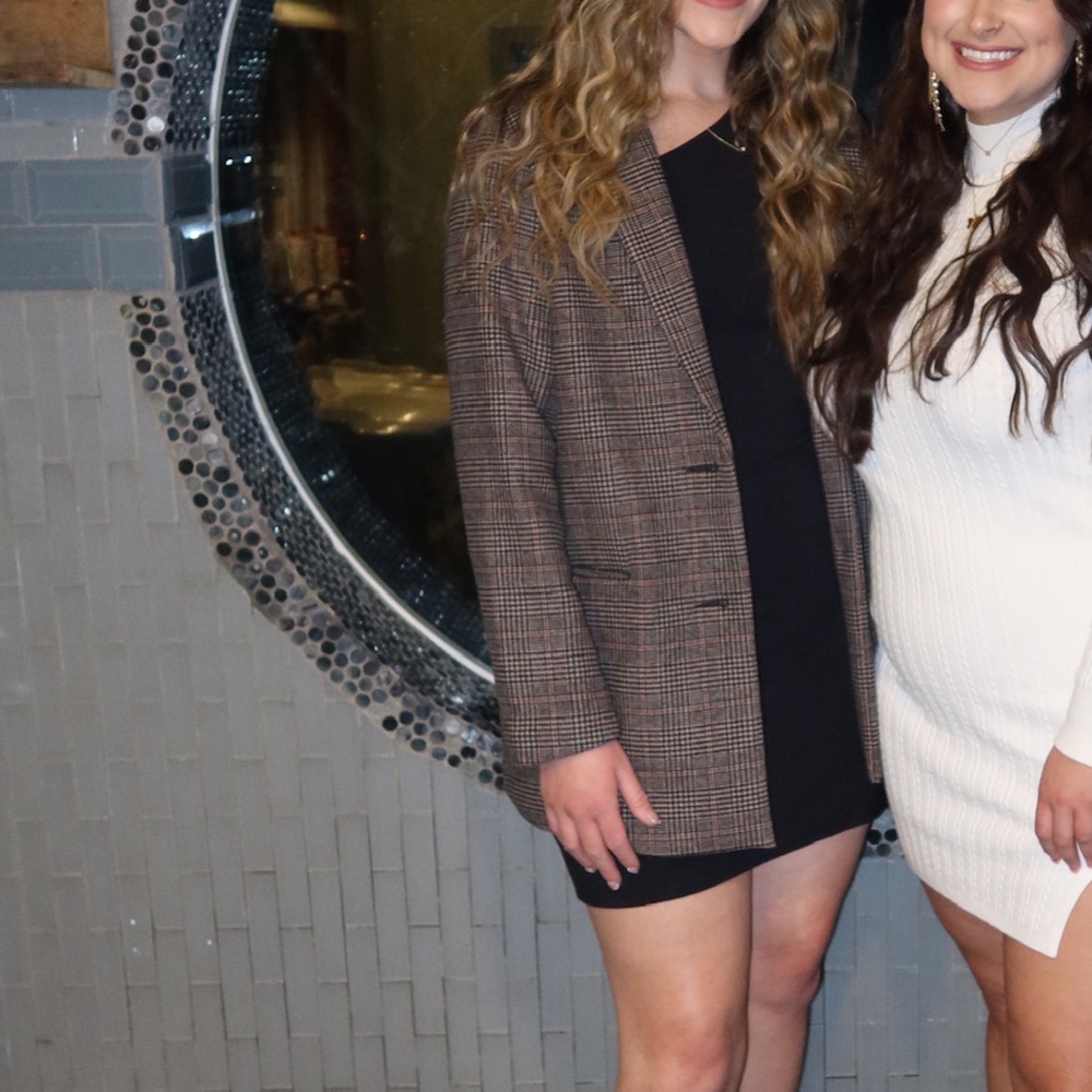 Excellent condition Abercrombie oversized blazer